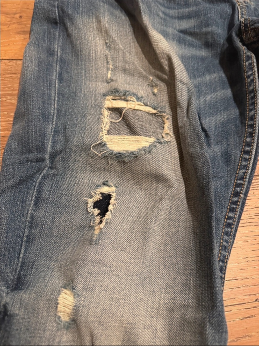 Men’s Ripped Slim Straight Jeans - Picture 3 of 6
